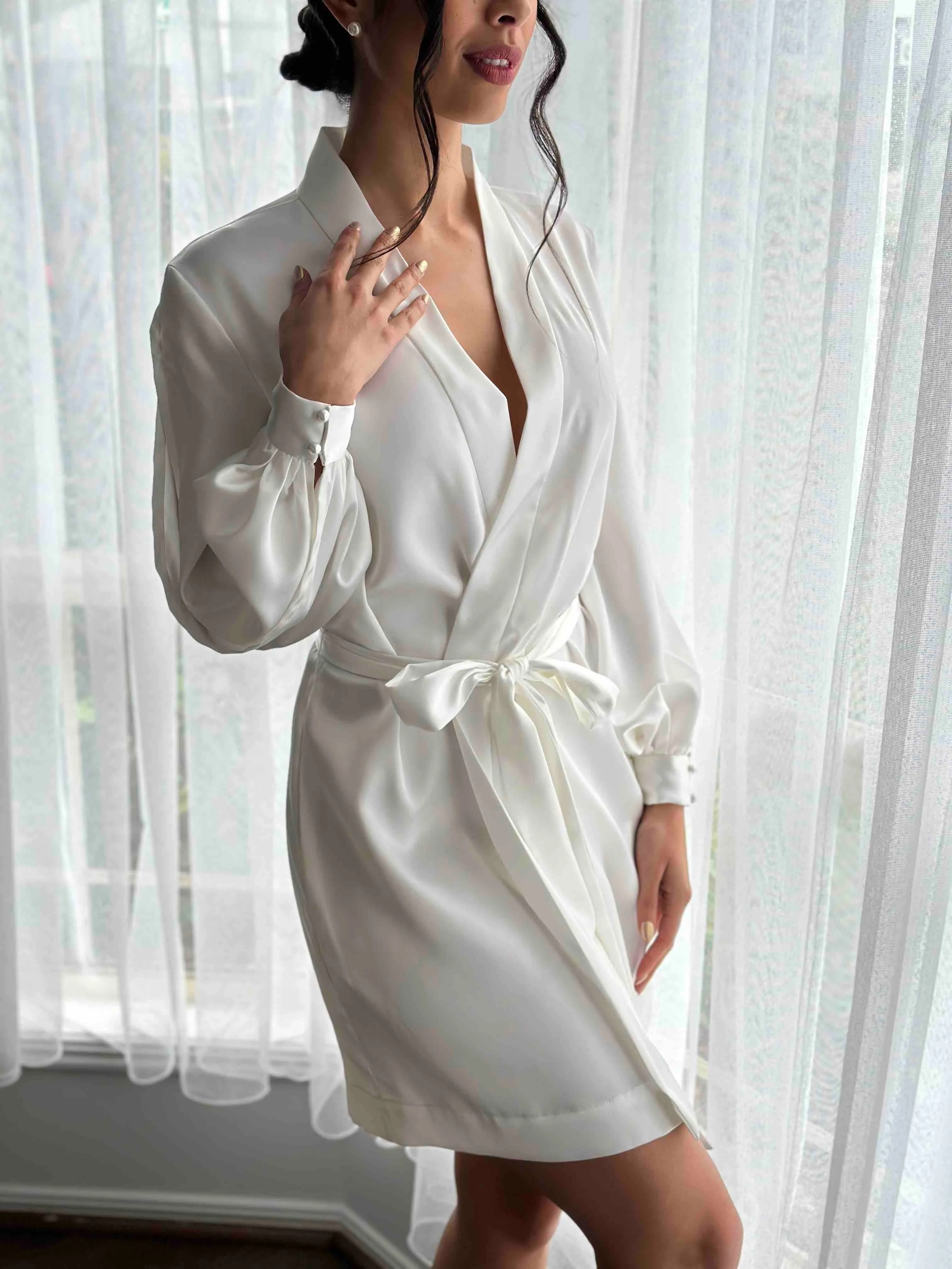 Lauren Short Slit Sleeve Robe