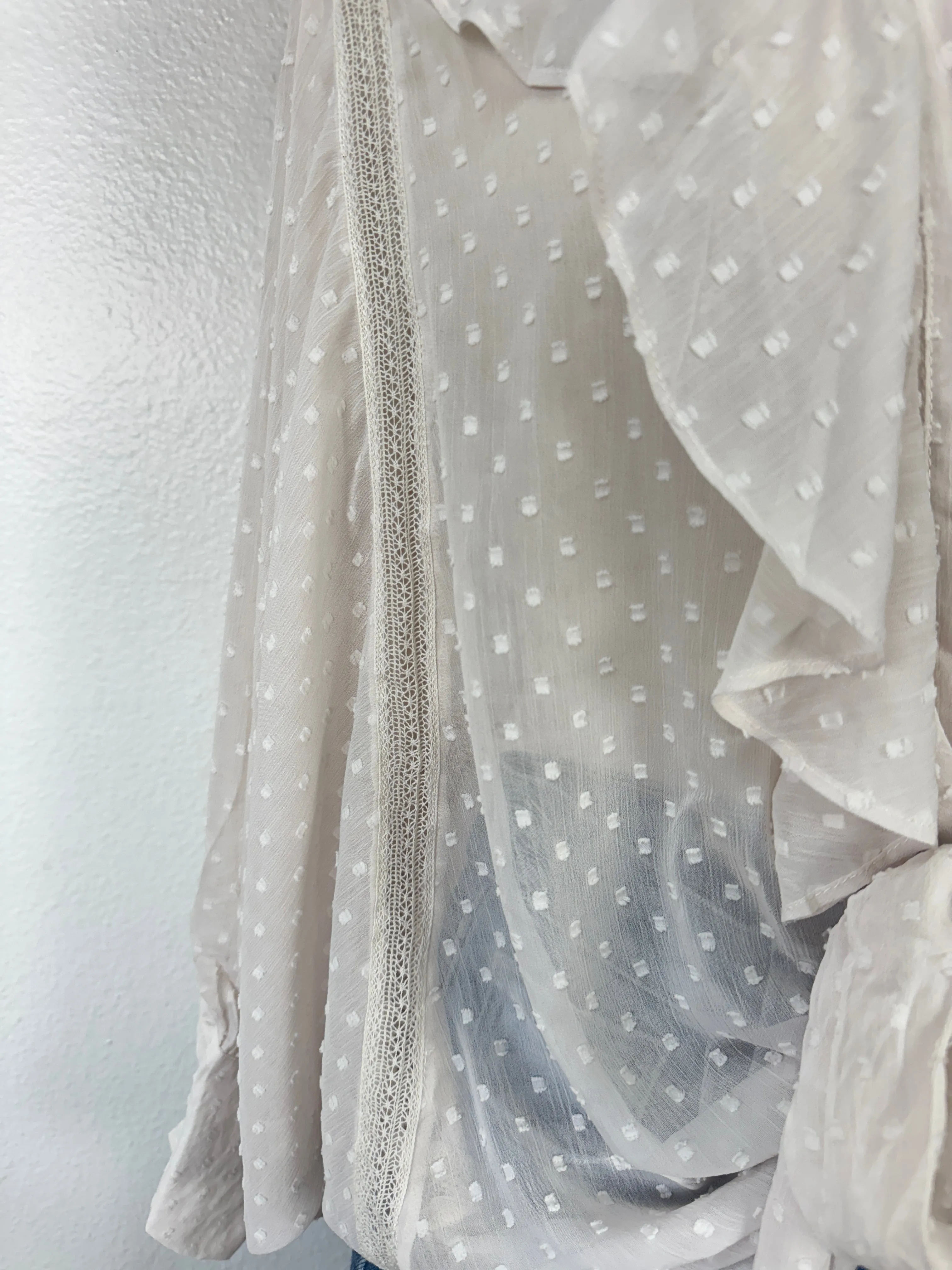 Ruffle sheer tie front kimono blouse